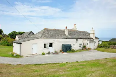 Image de 1 chambres à coucher à Tresmorn, Bude