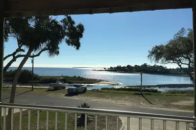 Image de FishTale Lodge Magnifique vue sur le golfe à ciel ouvert avec ponton privé Nouvelle Annonce de P / Partn