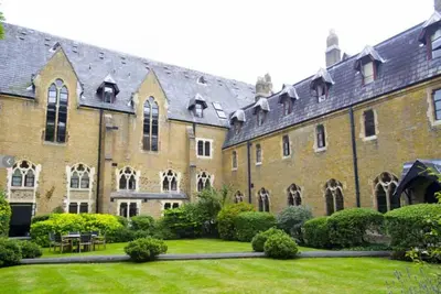 Image de Luxe Hampstead bijou 2 chambres - cadre magnifique dans un bâtiment historique classé