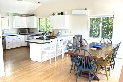 Image de South Chatham Ocean View Home, Accès à la plage, 3 ponts, Animaux considérés, 10 personnes