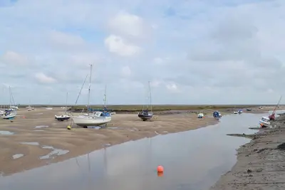 Image de 2 chambres à coucher à South Acre