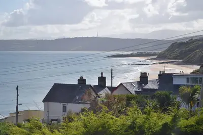 Image de 3 chambres à coucher à Benllech