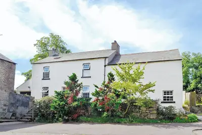 Image de 5 chambres à coucher à Corney