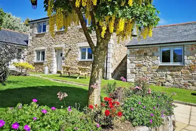 Image de 3 chambres à coucher à Mawla, near Porthtowan