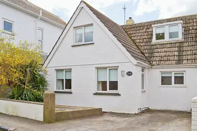 Image de 4 chambres hébergement à Brixham