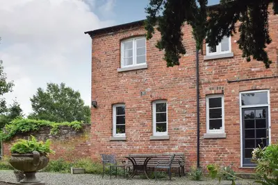 Image de 2 chambres logement dans Tenbury Wells