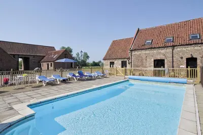 Image de 3 chambres à coucher à Runcton Holme