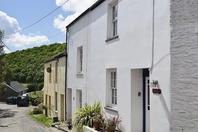 Image de 2 chambres logement dans Calstock