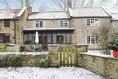 Image de 2 chambres à coucher à Cropton, near Pickering