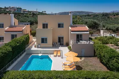 Image de Yannis1 Private pool, Sea View, Next to amenities