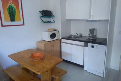 Image de Studio rénové 4 pers, pied des pistes, loggia, cuisine équipée