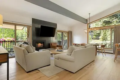 Image de Riva Ridge 740: deux chambres à coucher - Premier emplacement Vail Village