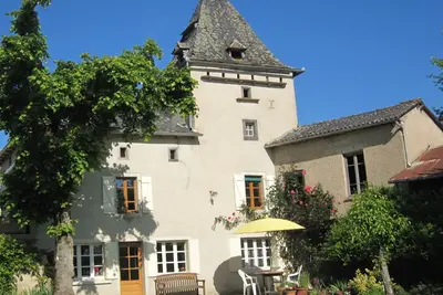 Image de Cottage de charme, cadre tranquille, vue imprenable. Grand jardin privé avec piscine