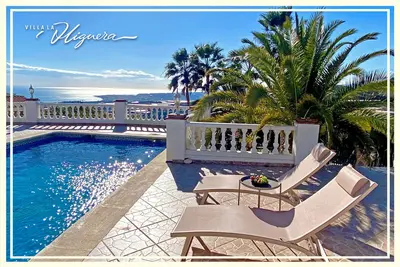 Image de Grande villa de luxe avec piscine privée, 8 personnes, vue mer et montagne.