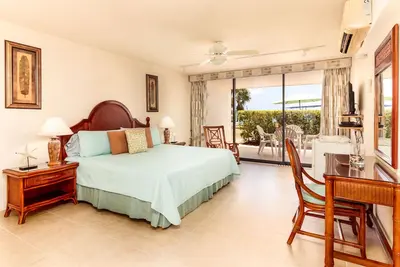 Image de Superbe Calypso - Front de mer et piscine!