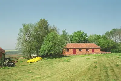 Image de Cottage Hilltop isolé pour deux avec une vue imprenable sur Lincoln Cliff Edge