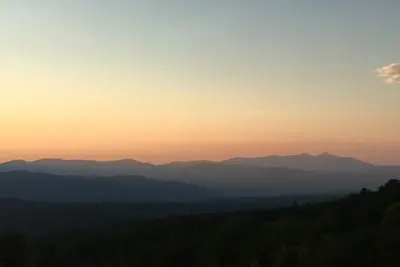 Image de SugarBush Valley Resort Découvrez de superbes pistes de ski, golf, marché fermier et détente