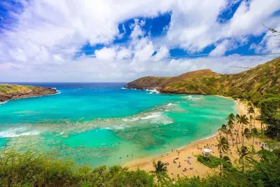 Image de Maison de vacances ouverte et relaxante avec vue panoramique sur l'océan à couper le souffle