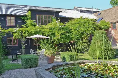 Barn Terrace - 28972