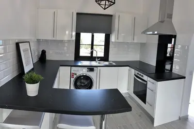 Image de Bungalow de luxe face au sud de Monte Castillo, rénovation totale décembre 2018