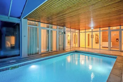 Image de Hébergement de 5 chambres à Powmill, près de Dollar