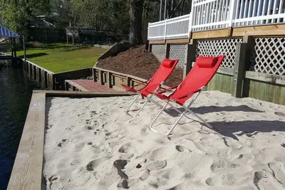 Image de The Grey Goose (Waterfront) Historic New Bern - Plage privée - Apportez Votre Bateau!