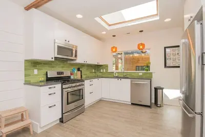 Image de Hot & Chic Mississippi District - Bungalow frais, lumineux et moderne