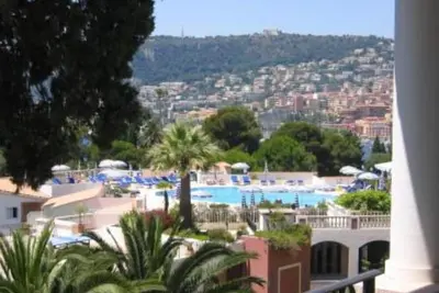 Image de A' la tiédeur et aux parfums d' hiver d'Azur