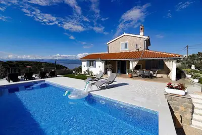 Image de Maison de vacances avec piscine