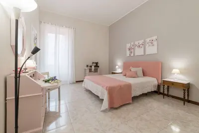 Image de L'appartement à Termini di Patricia