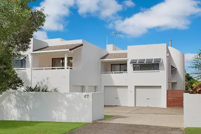 2/27 Wilson Avenue Dicky Beach Qld