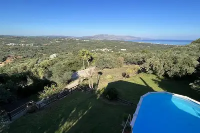 Image de Piscine privée ★ Villa traditionnelle ★ Vue mer