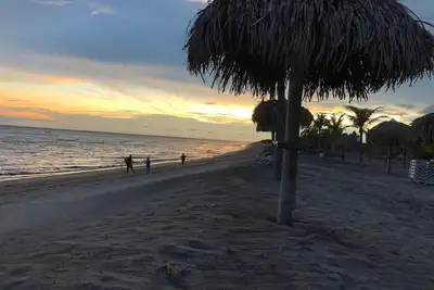 Image de Superbe condo sur une bande de plages de sable doré du Panama
