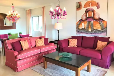 Image de Appartement / app. pour 5 personnes à 210 m² �� Estepona (66235)