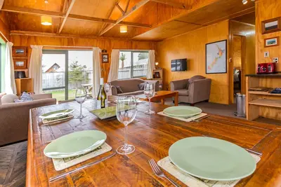 Image de Cabine Traverse. Confortable maison de vacances de trois chambres