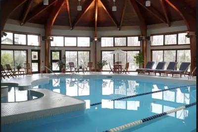 Image de Retraite à vélo, au golf, au bain et au spa, parfait couple ou famille! Réservez dès que possible