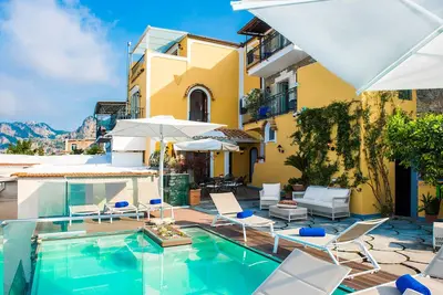 Image de Amore Rentals - Villa Zeus with private Pool, Sea View, Terraces and Air Conditioning