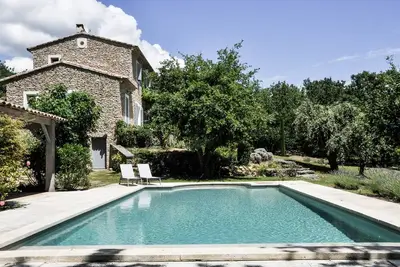 Image de Villa provençale, élégante et calme dans le magnifique Luberon