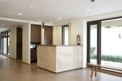 Image de Appartement Luxueux de 3 (+1) chambres près de Chitlom Bts