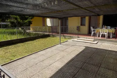 Image de Appartement avec jardin privé