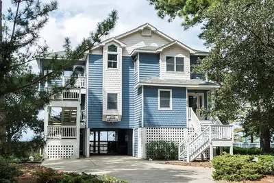 Image de Plage, golf, sports nautiques, restaurants, shopping. . . les vacances Obx parfaites!