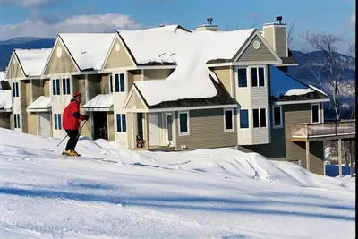 Image de Luxueux ski-in \/ ski-out Sunny Sunday River Townhouse