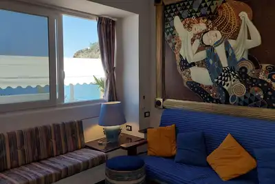 Image de L'Appartement Meridiana Sur La Mer Avec Plage PRIVÉE Sdraio Et Parapluie