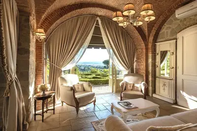 Image de Villa Medicea - Sept Chambres Villa, Couchages 25