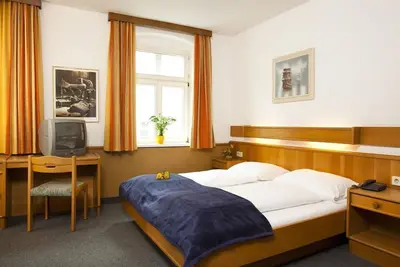 Image de Chambre double avec douche od. Salle de bain, Wc - Hotel Goldene Krone