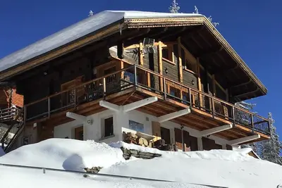 Image de Altitude 1850  Luxueux  Chalet Prive avec Spa /  10 pers 5ch 5sdb