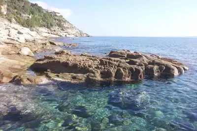 Image de Bastidon dans résidence de standing fermée, avec accés direct à la mer