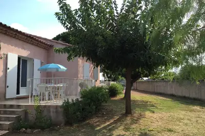 Image de La Londe Les Maures Maison rdc dans propriété privée à 400 mètres de la mer