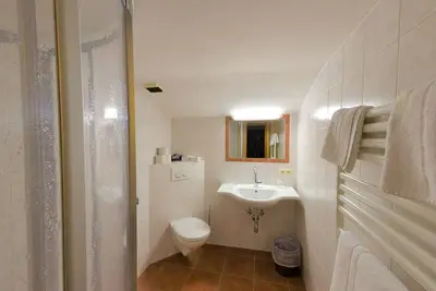 Image de Chambre double avec douche, Wc - Hotel Feichter