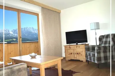 Image de Appartement Golden Eagle 70m² / 2 chambres / 2 salles de bain / balcon - Chalet impérial \"The Golden Eagle\"